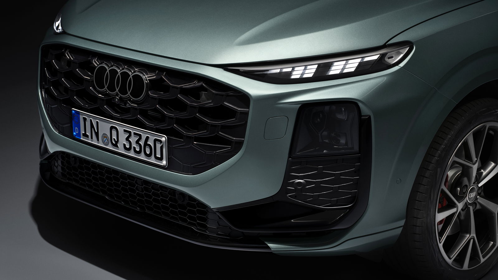 2025 Audi Q3 - front detail